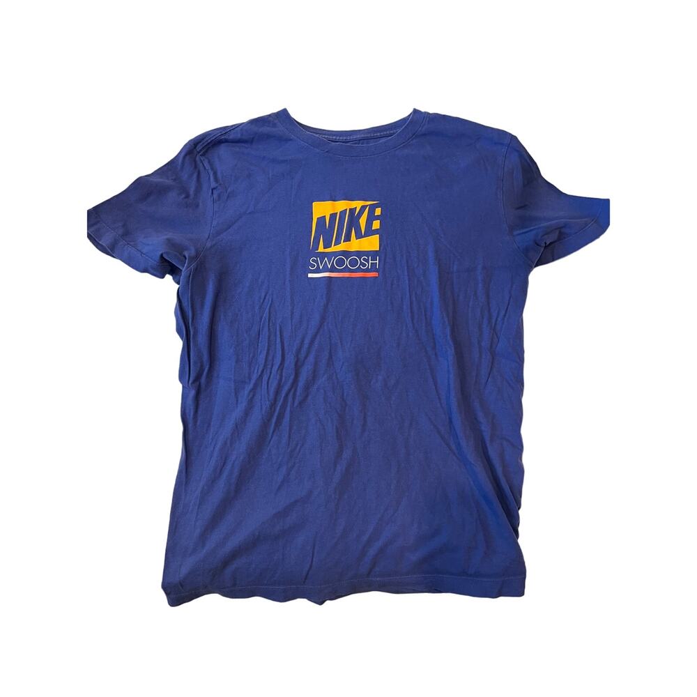 The Nike Tee Swoosh T-Shirt Mens L